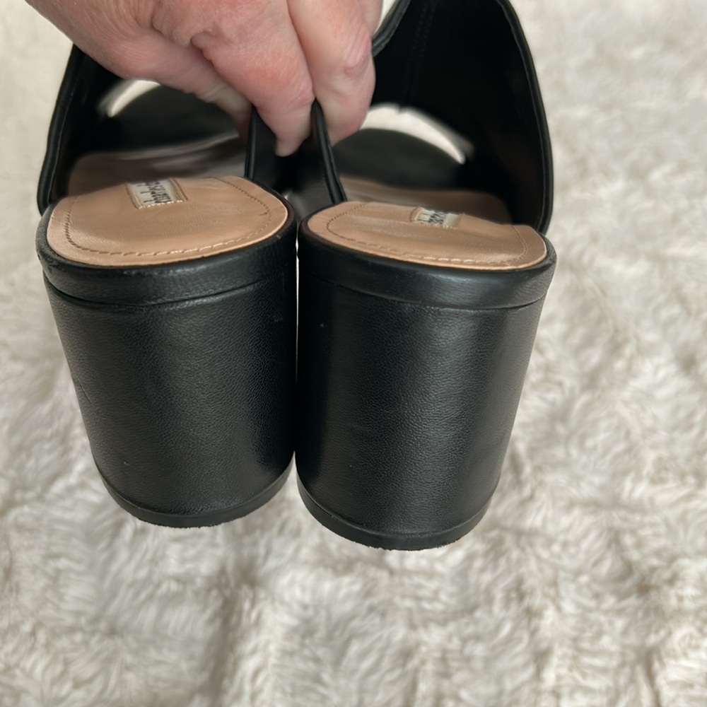 Charles David Leather Sandal - Picture 5 of 7